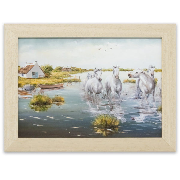 Photographie encadrée de format 24x18cm. ''Chevaux de Camargue au marais'', Reproduction d'une œuvre d’art du peintre Claude Legrand