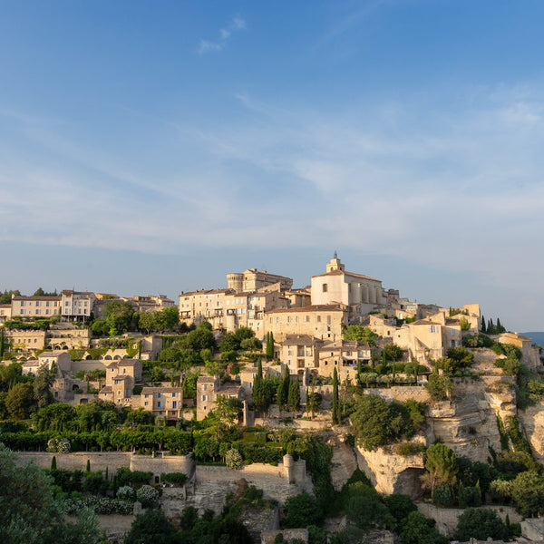 Le village de Gordes dans le Vaucluse en Provence